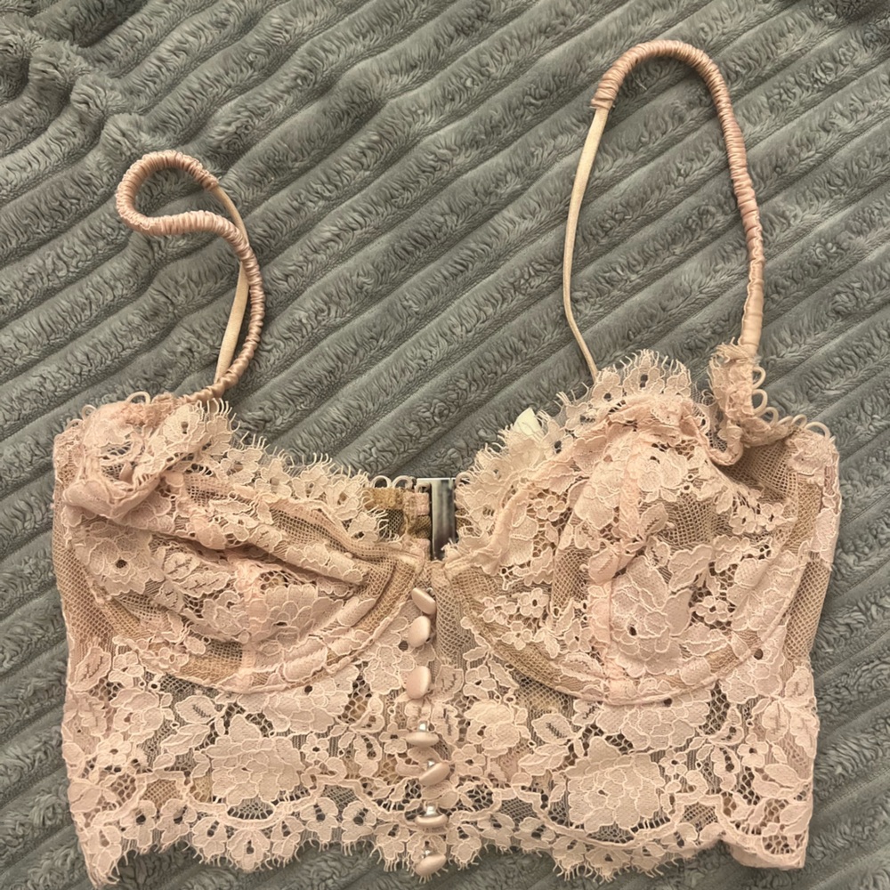 For love&lemons cream lace bra XXS